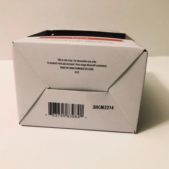 Hallmark Sega Sonic the Hedgehog Christmas  Ornament - Picture 11 of 12